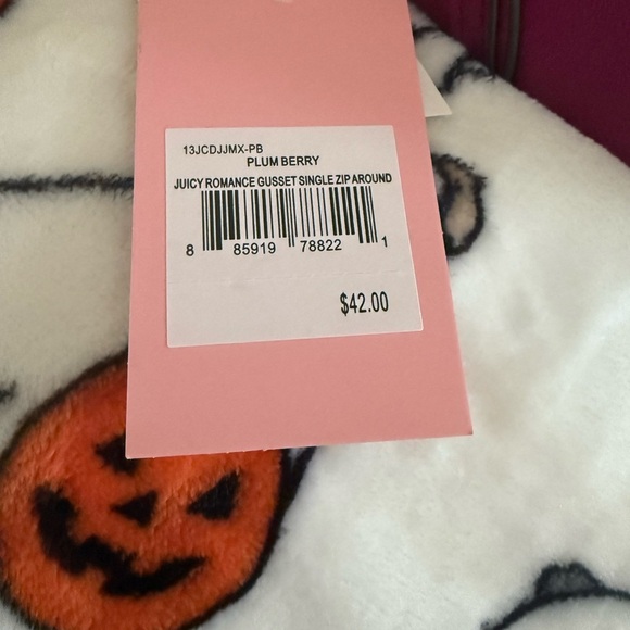 NWT Juicy Couture Romance Zip Around Wallet in Plum Berry - Picture 2 of 4